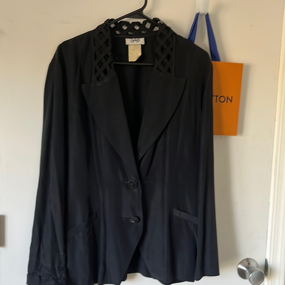Satin look lattice design vintage blazer